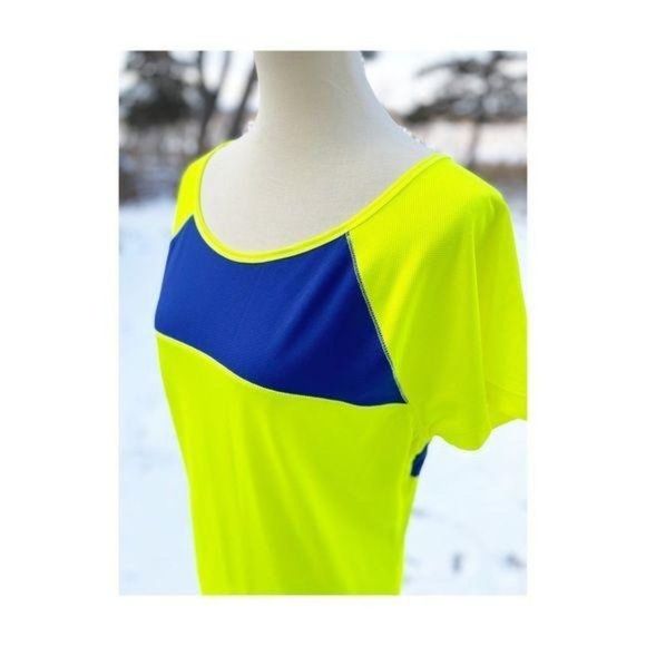 Xersion performance Sports Dry Fit T-Shirt Top - Picture 3 of 10